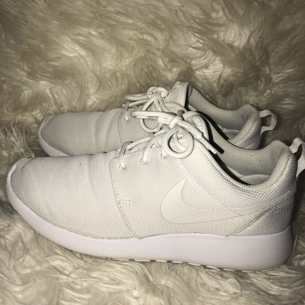 Nike Roshes